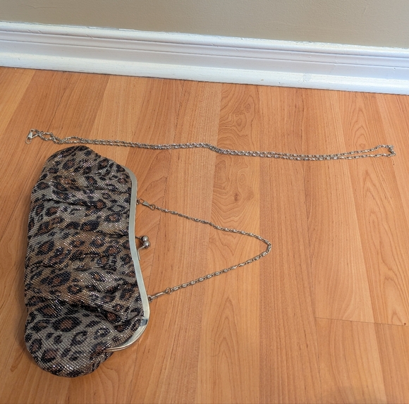 Leopard Print Clutch Purse - Picture 2 of 3